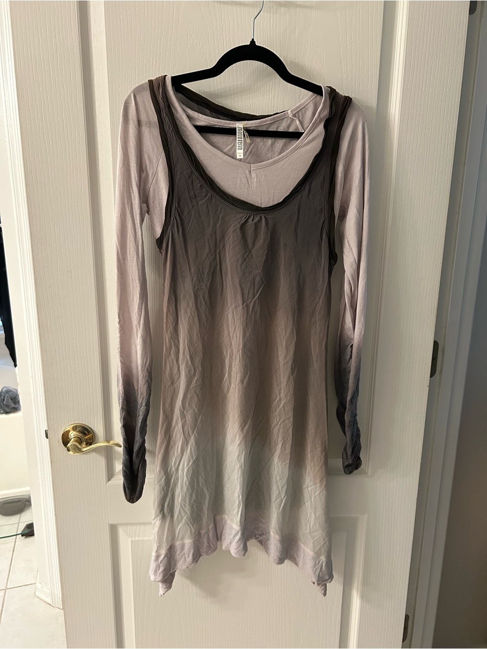 Monoreno Ombre Layered Long Sleeve Dress - Taupe to Charcoal